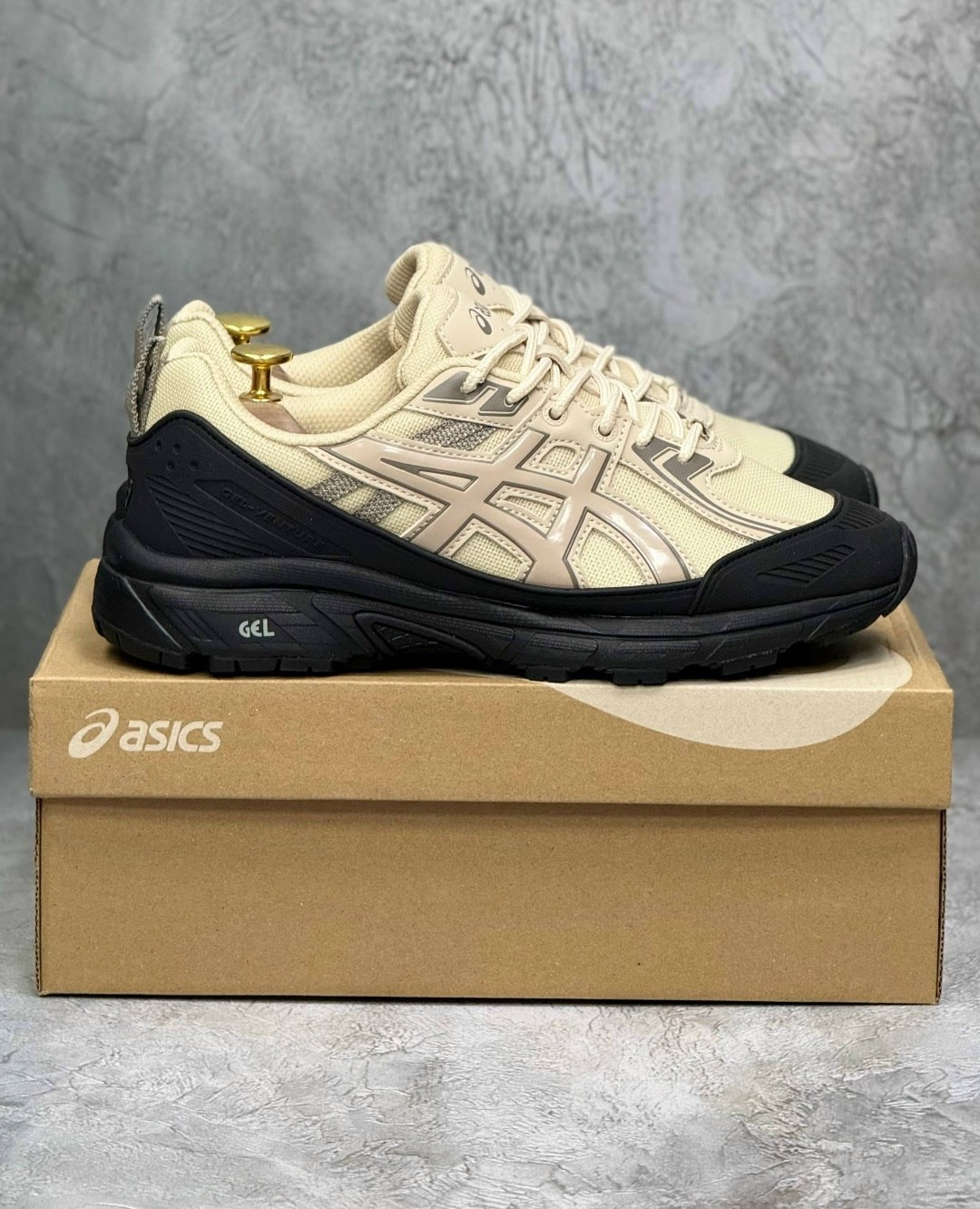 кроссовки gel-venture 6 shield asics бежевый,кроссовки asics gel-venture 6,asics gel venture 6,кроссовки asics,мужские кроссовки asics