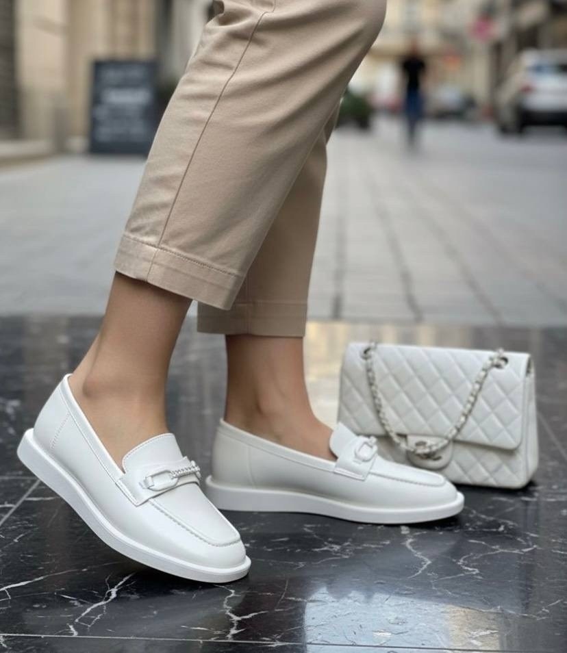 ,лоферы женские,лоферы белые,лоферы destra,женские мокасины