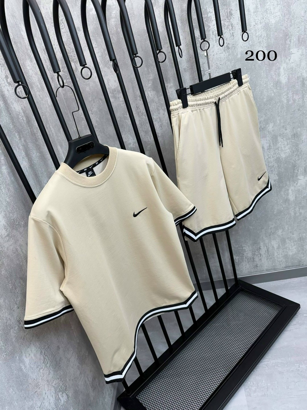 костюм футболка и шорты спортивные,костюм спортивный летний с футболкой и шортами,костюм спортивный мужской,костюм летний спортивный,спортивные костюм