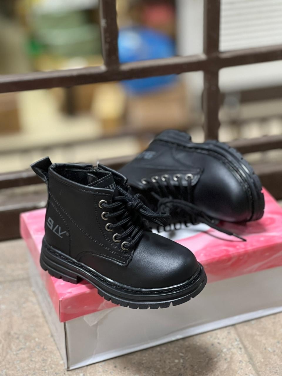 ,детские ботинки,детская ,демисезонные ботинки,ботинки осенние детские