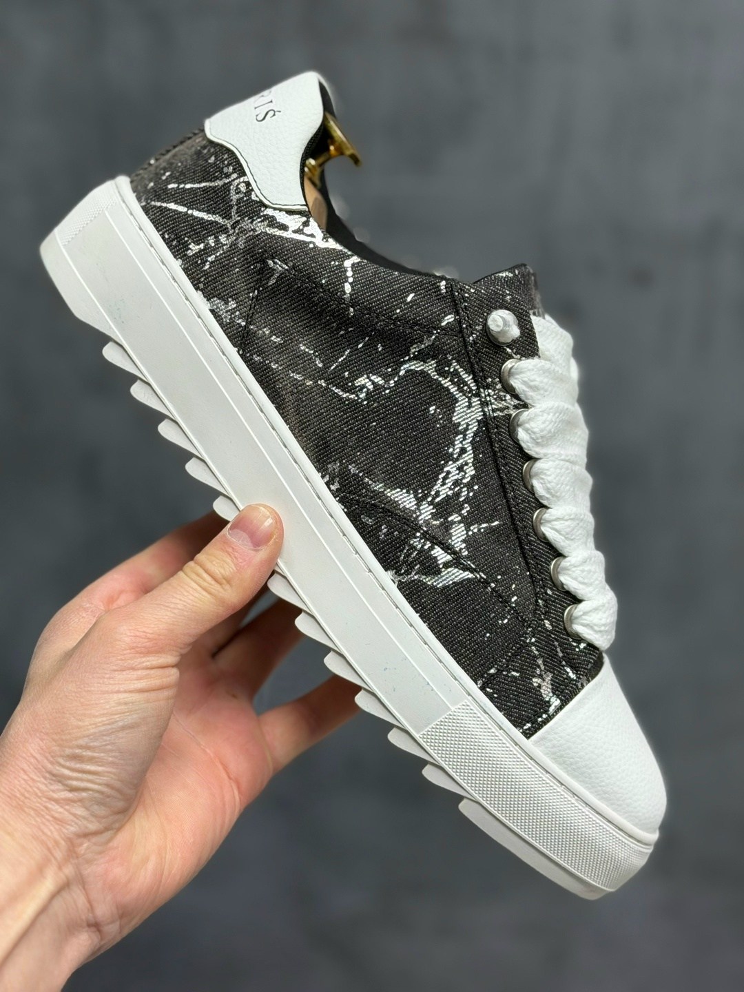 ,обуви, кроссовки,мужская ,кроссовки женскиe