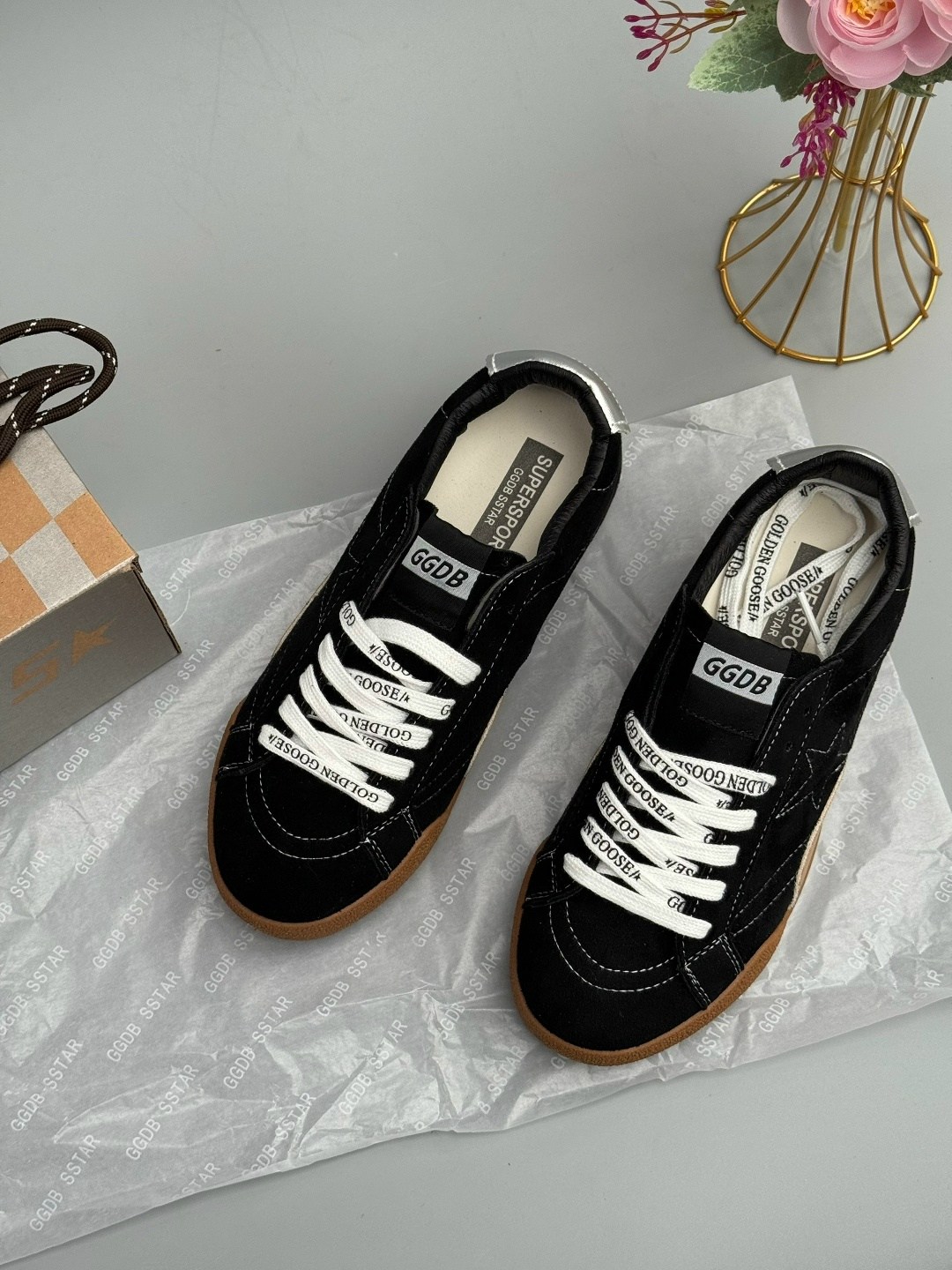 ,кроссовки женские miu miu,кроссовки miu miu,кеды miu miu,замшевые кроссовки