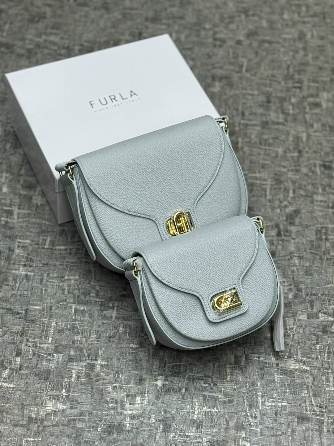 сумки,сумки женская,сумка,сумки для женщин,furla сумка женская
