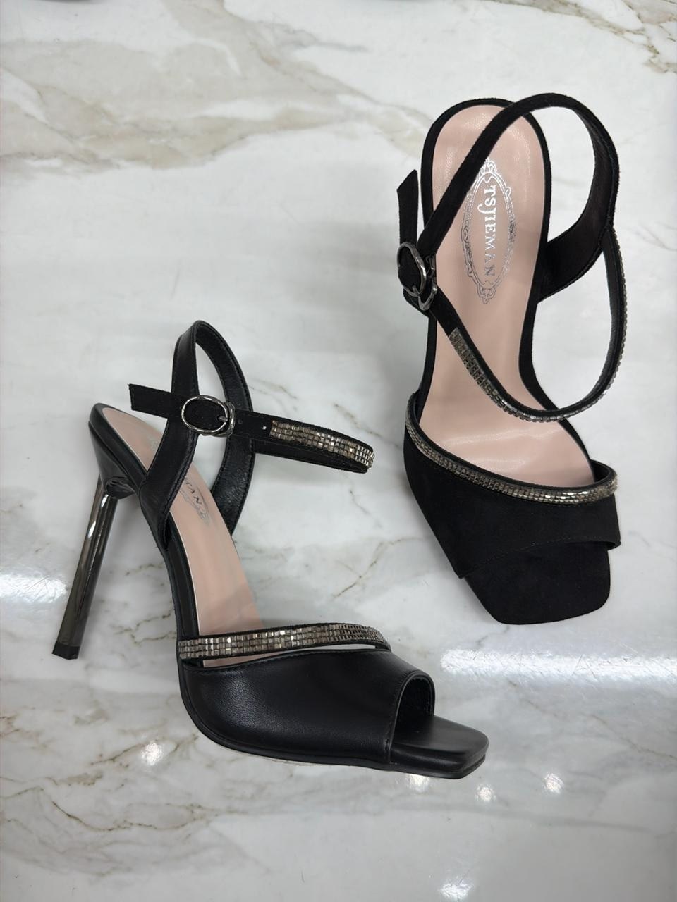 женские босоножки,,босоножки стильные,модные босоножки,босоножки на каблуках