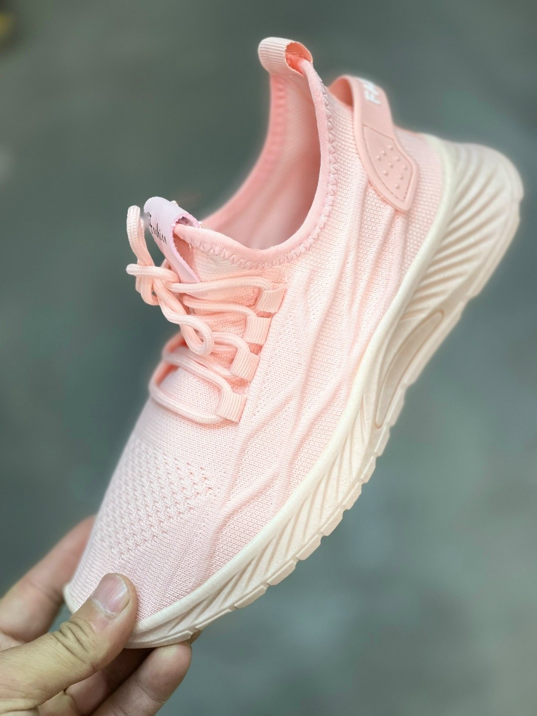 кроссовки,женские кроссовки,кроссовки облегченные,кроссовки дышащие,кроссовки зеленые