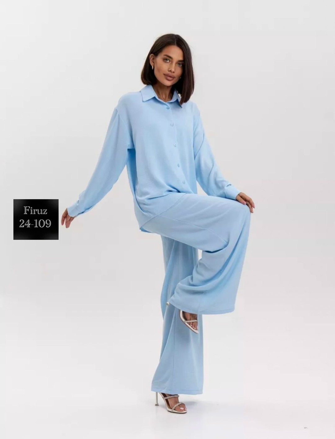 брючный костюм,брючный костюм женский,костюм голубой,голубой брючный костюм,женские костюмы