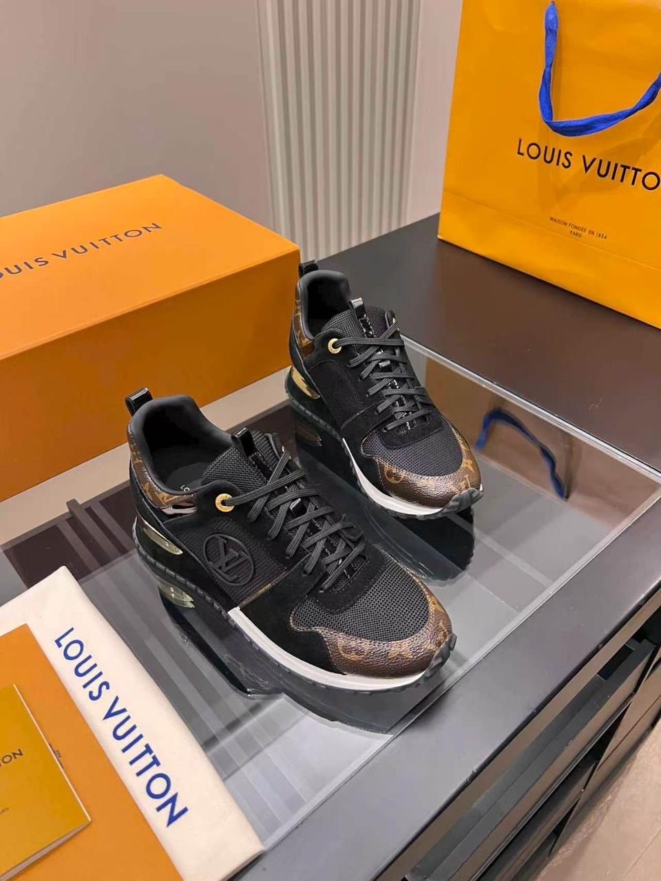 кроссовки louis vuitton,кроссовки louis vuitton женские,кроссовки луи виттон женские,,кроссовки луи виттон