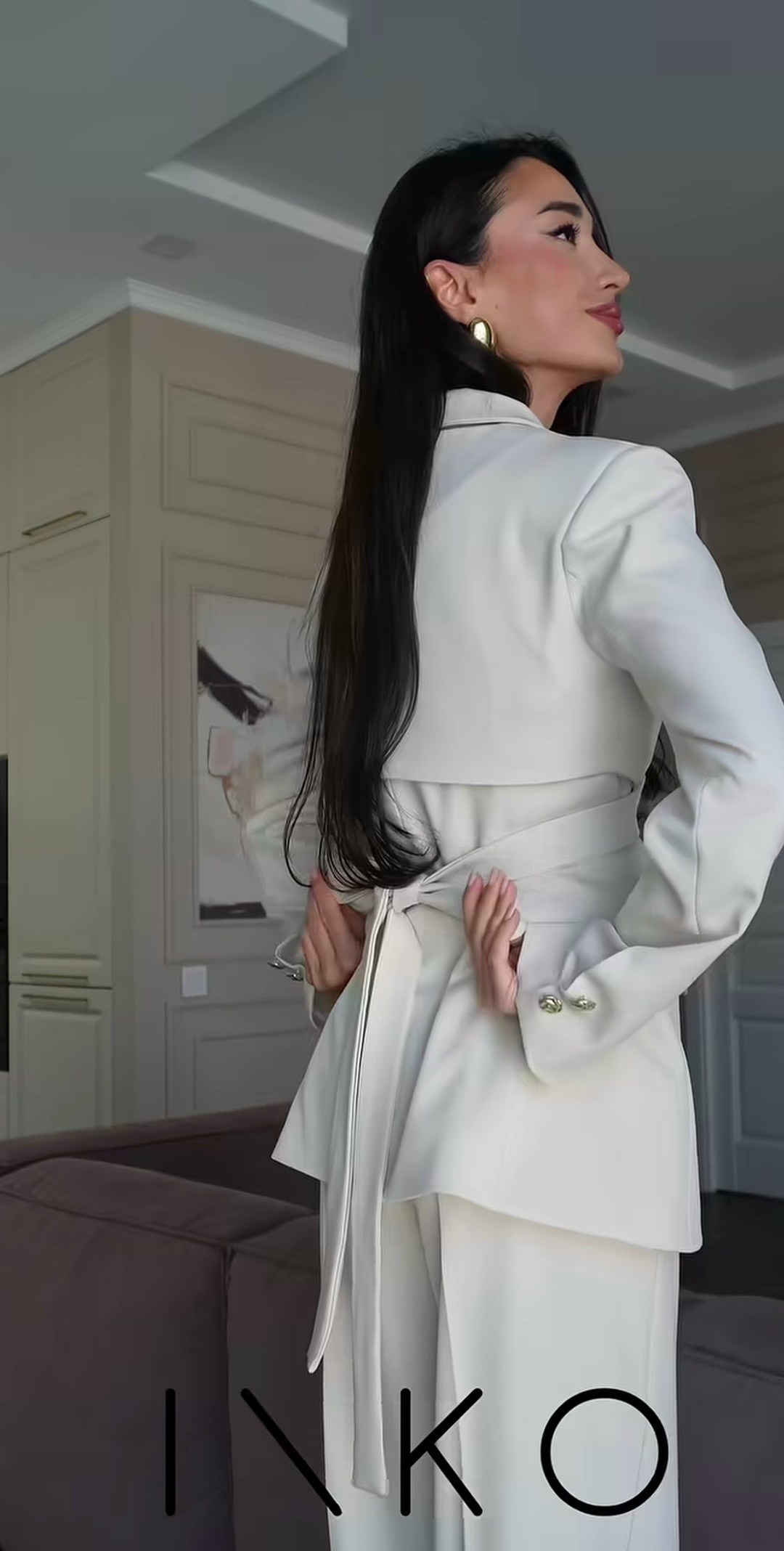 брючный костюм,женские брючные костюмы,оливковый костюм женский брючный,брючный костюм из шелка,классический костюм с брюками палаццо