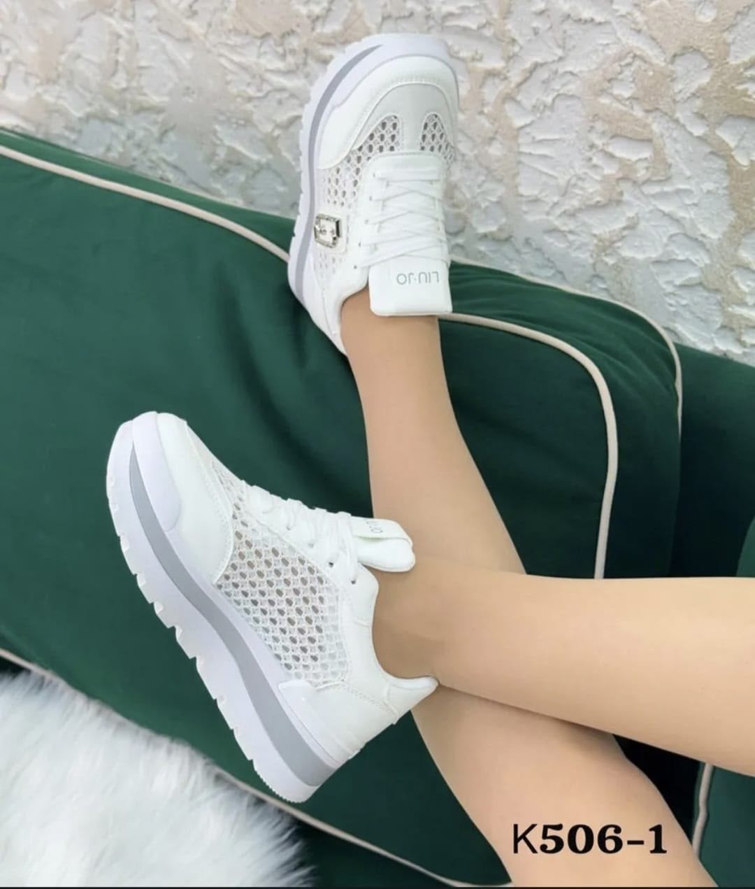 ,женские кроссовки,liu jo кроссовки,кроссовки женские liu jo,белые кроссовки