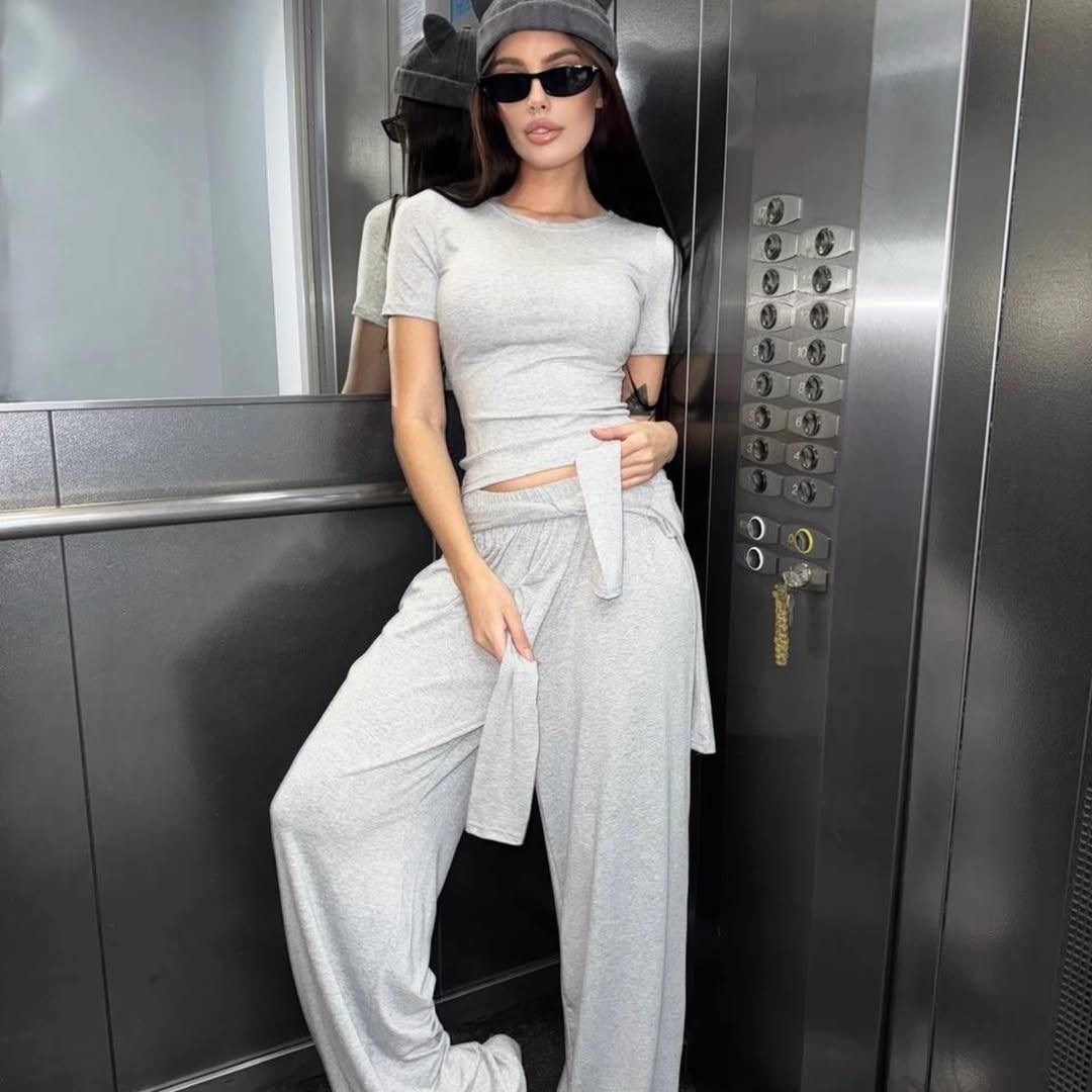 ,костюм брючный вечерний с драпировкой,костюм женский,трикотажные костюмы