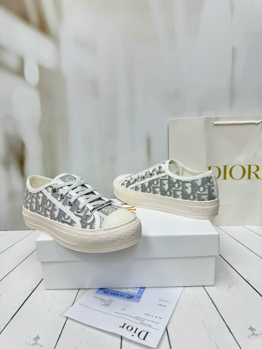 кеды dior женские,dior кеды,кеды christian dior,кеды christian dior walk n dior с логотипом,dior кроссовки