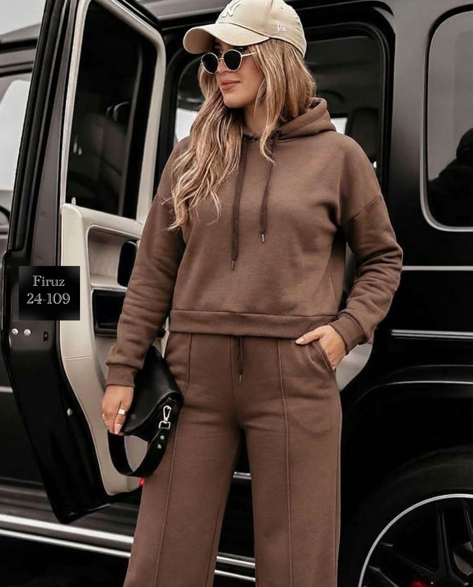 костюм со штанами,трикотажные костюмы,женский костюм,женский костюм на флисе,спортивный костюм