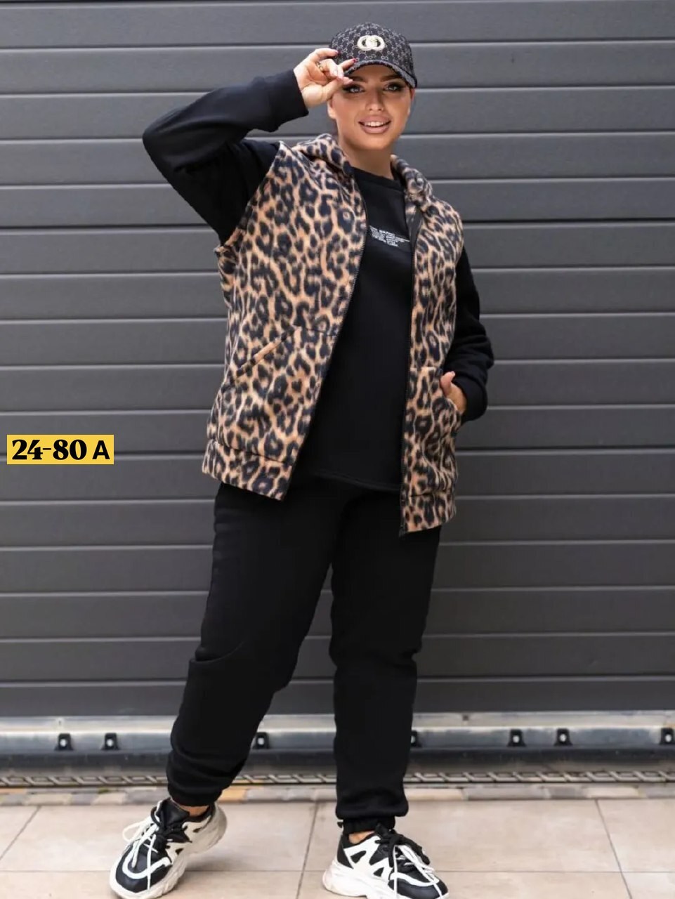 спортивные костюмы женские,женские костюмы больших размеров,женский спортивный костюм больших размеров,спортивные костюмы,стильные спортивные костюмы женские больших размеров