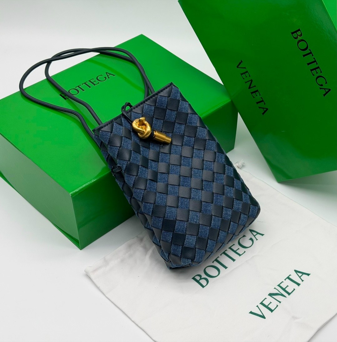 сумка bottega veneta женская,bottega veneta сумка,кожаная сумка bottega veneta,сумка bottega,сумка на плечо bottega veneta