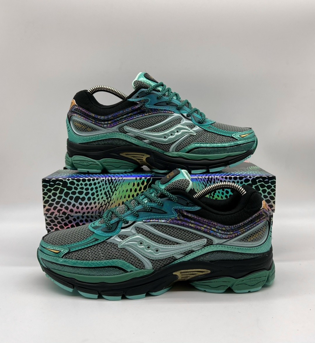 saucony progrid omni 9,кроссовки saucony progrid omni 9,saucony progrid triumph 4,saucony кроссовки,кроссовки