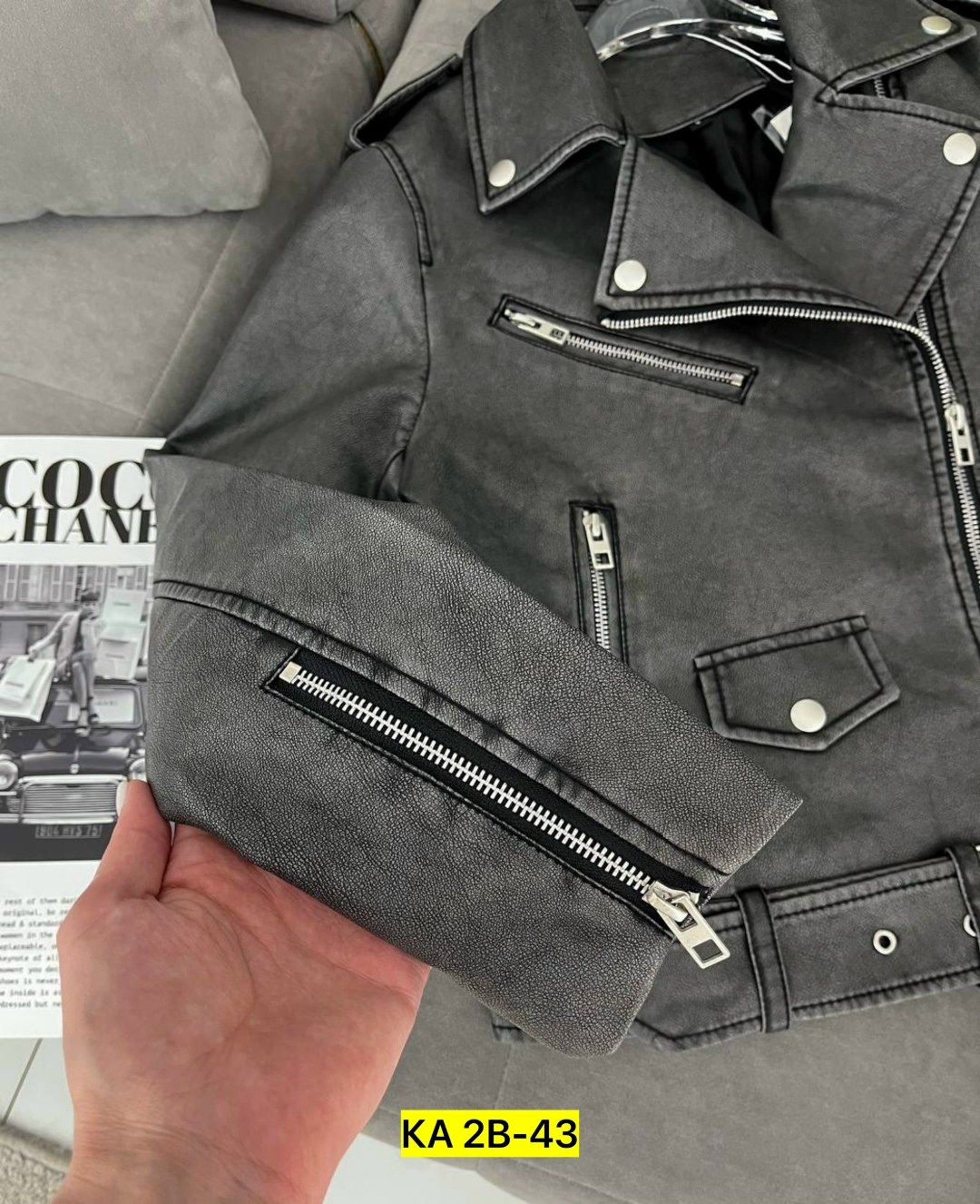 куртка кожаная женская,куртка косуха,кожаная женская куртка-косуха в молочном цвете,куртка кожаная,женская кожаная куртка косуха