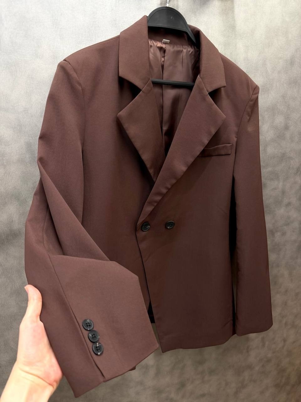 пиджак женский коричневый,пиджак женский приталенный удлиненный sade,женский элегантный блейзер,женские пиджаки,удлиненный женский пиджак