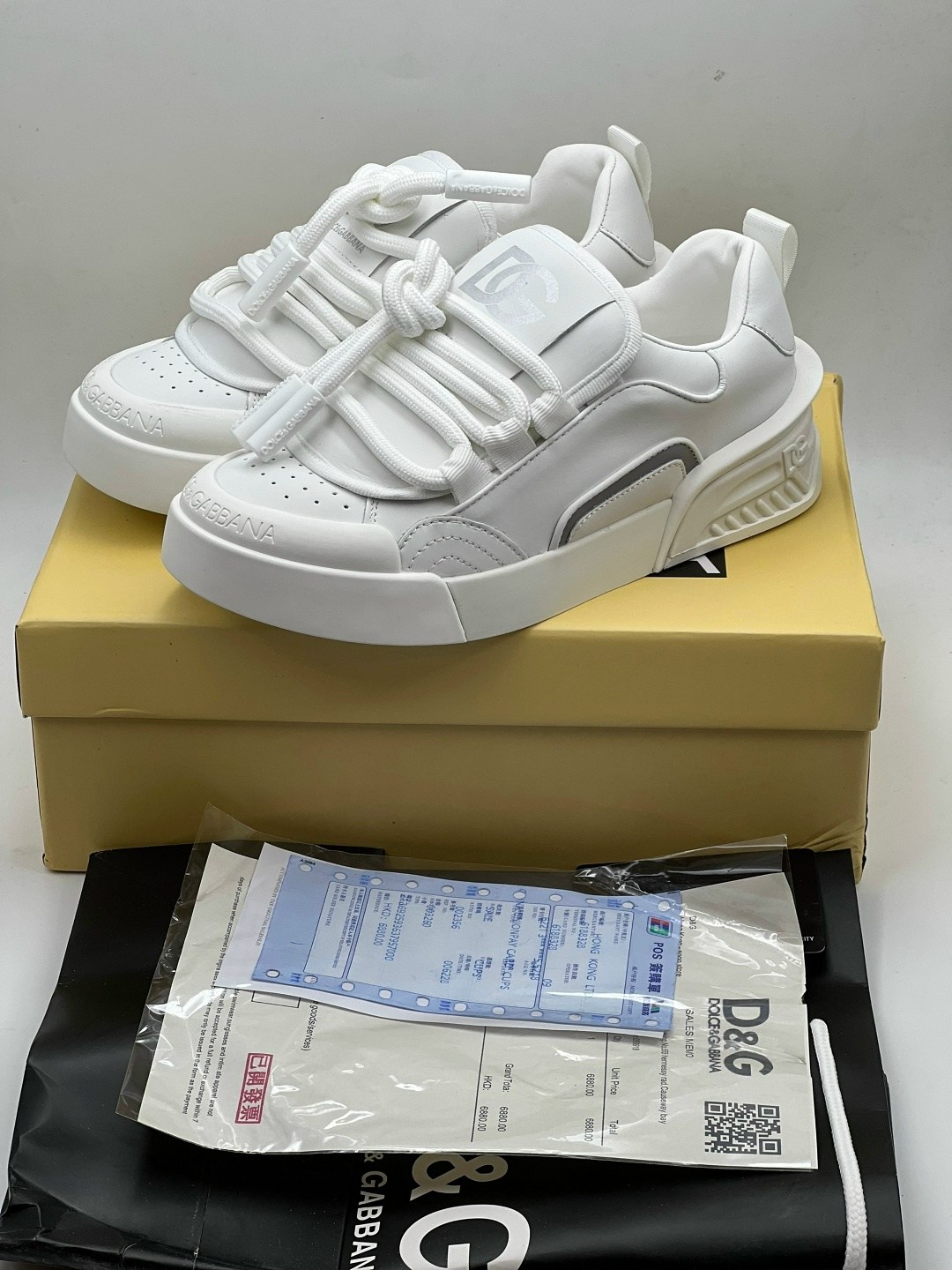 кроссовки dolce gabbana женские,кроссовки dolce gabbana,кроссовки дольче габбана женские 2026,кроссовки дольче габбана,кроссовки дольче габбана женские