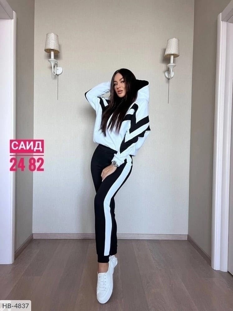 cпортивный костюм женский черный,спортивные костюмы женские,костюм спортивный с,спортивные костюмы женские модные,костюм женские спортивные костюмы