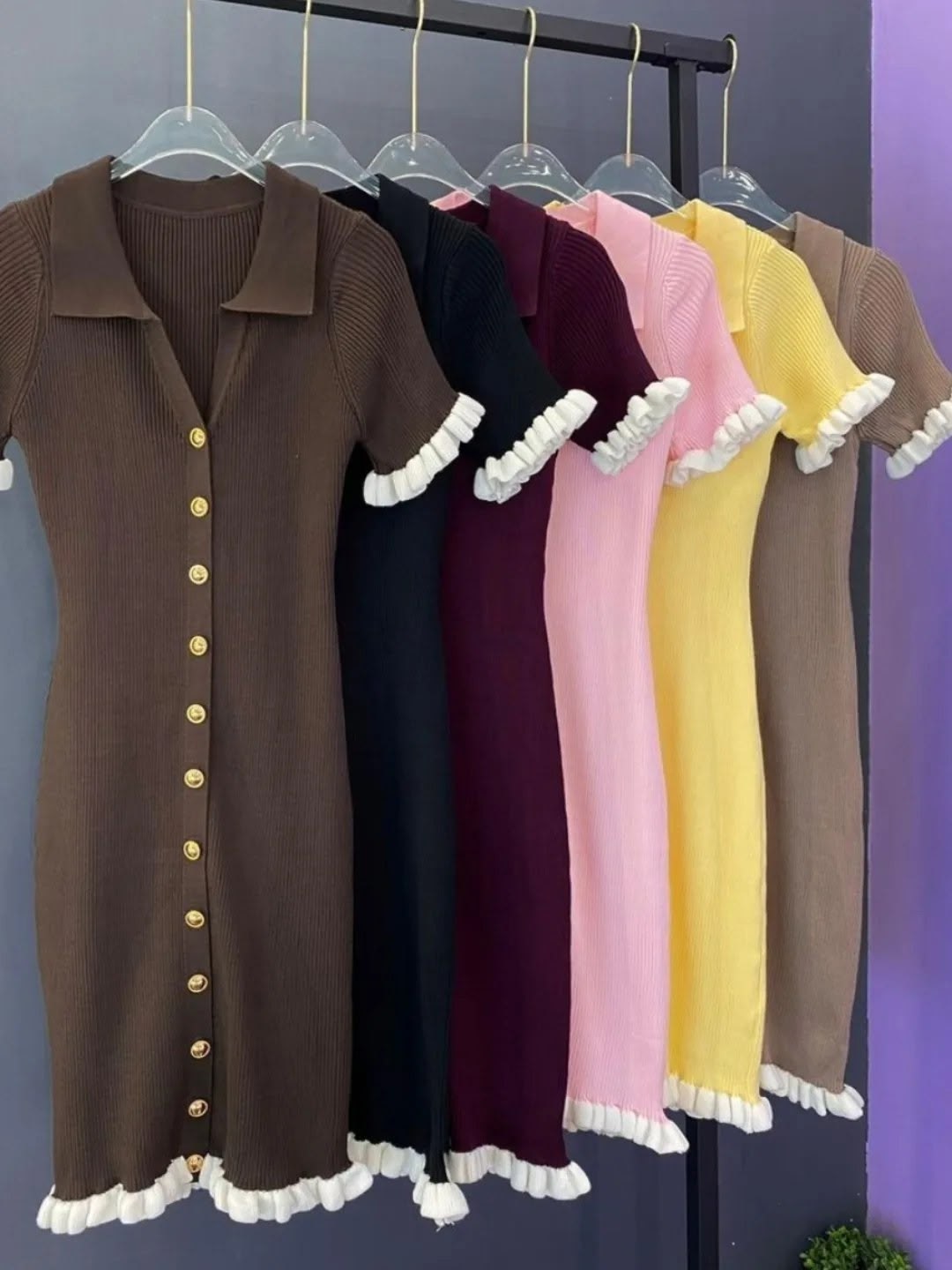 платье с воротником,трикотажное платье с воротником,трикотажное платье,платье женское,платье трикотажное мини