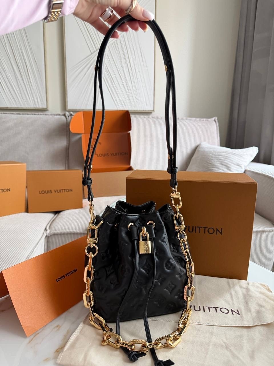 cумка louis vuitton,луи виттон сумка,сумочка луи виттон,louis vuitton женская сумка,louis vuitton сумка на плечо