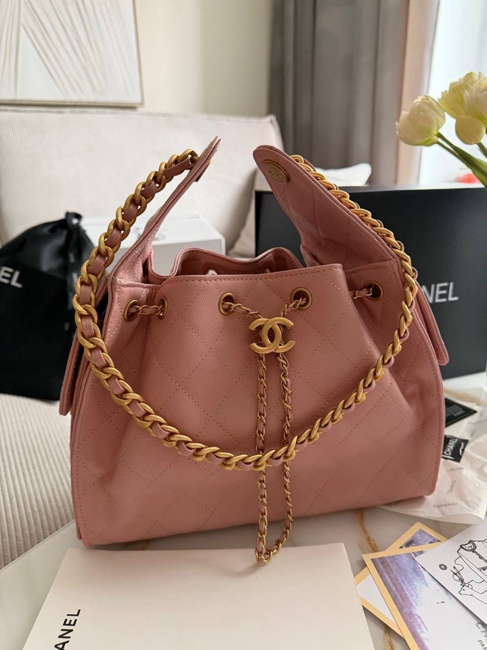 сумка шанель,шанель мода,сумка шанель 2025,модная сумка на цепочке,модная сумка