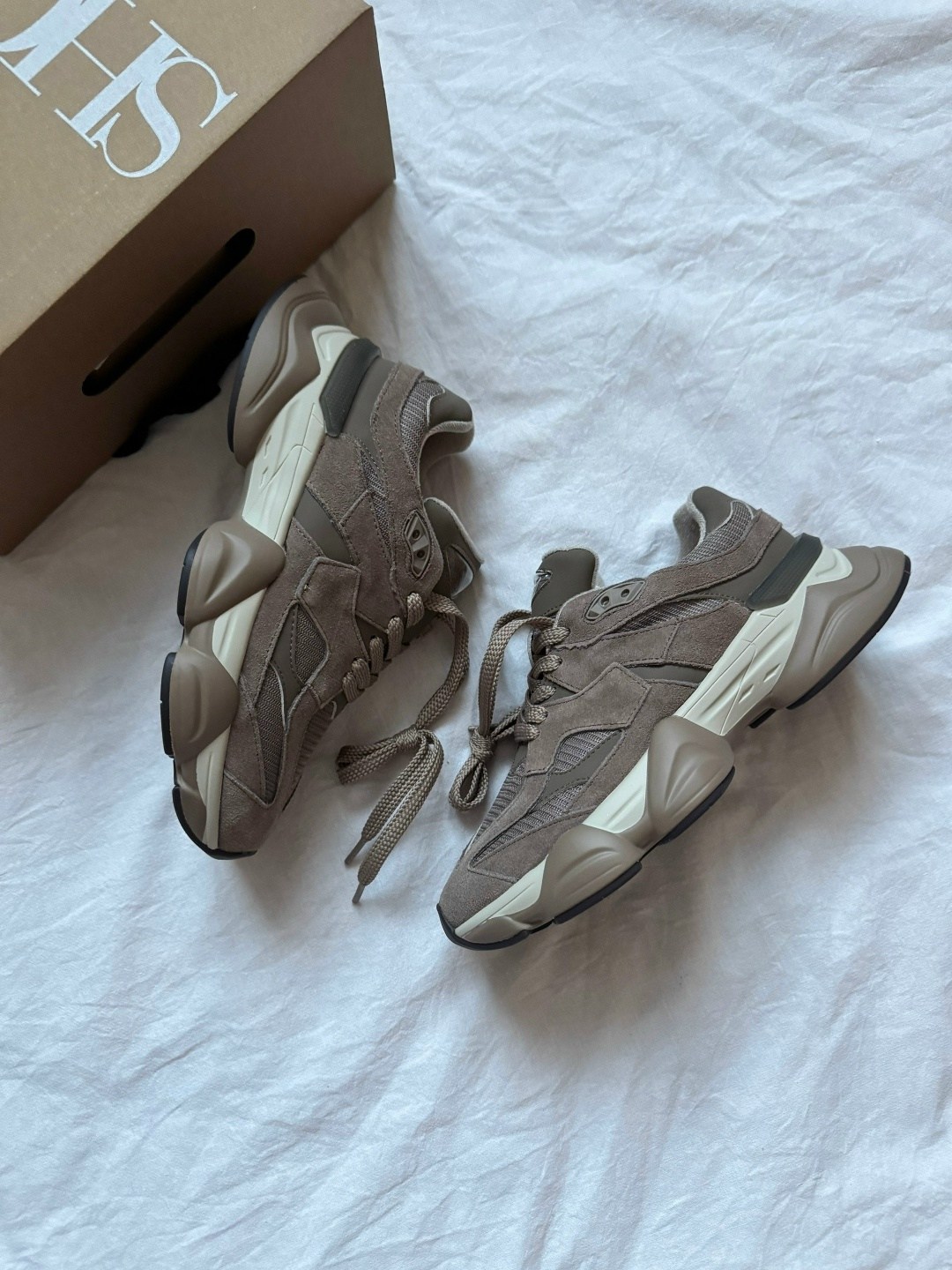 кроссовки new balance 9060,женские кроссовки,кроссовки,кроссовки new balance,серые кроссовки