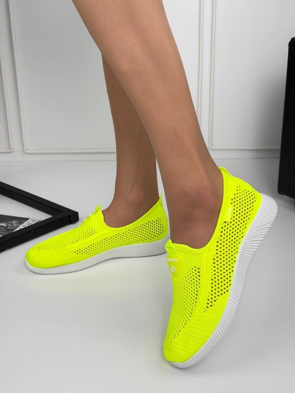 ,слипоны женские,кроссовки женскиe,кроссовки женские летние, женская