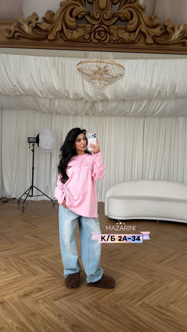 мода стиль,свитшот женская,джинсы модные,оверсайз свитшот