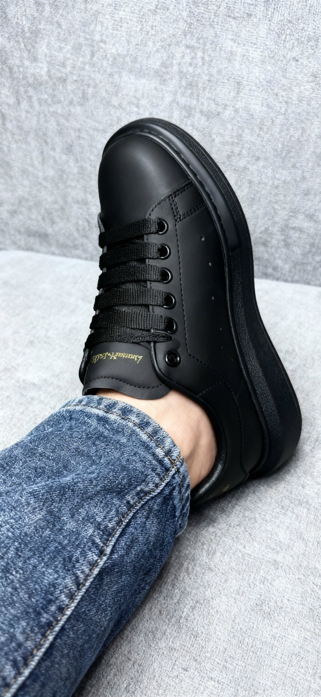 кроссовки alexander mcqueen,кеды александр маккуин мужские черные,alexander mcqueen кеды мужские черные,alexander mcqueen кроссовки мужские черные кожаные,кеды alexander mcqueen