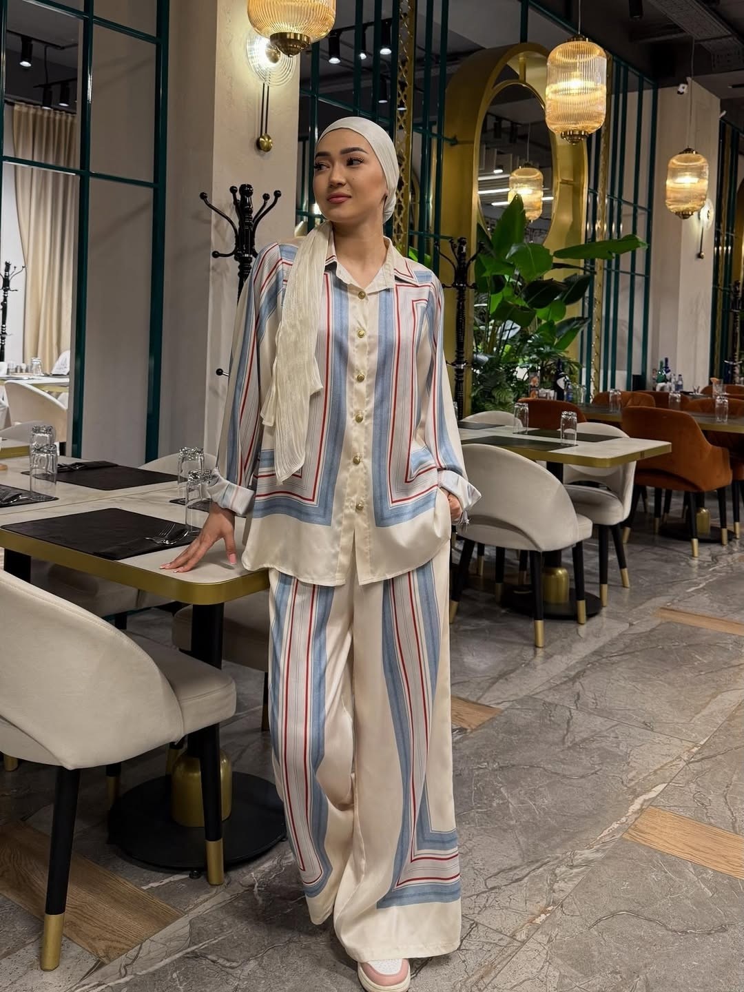 костюм классический,брючный комплект,пижамные костюмы,брючные женские костюмы,брючной костюм