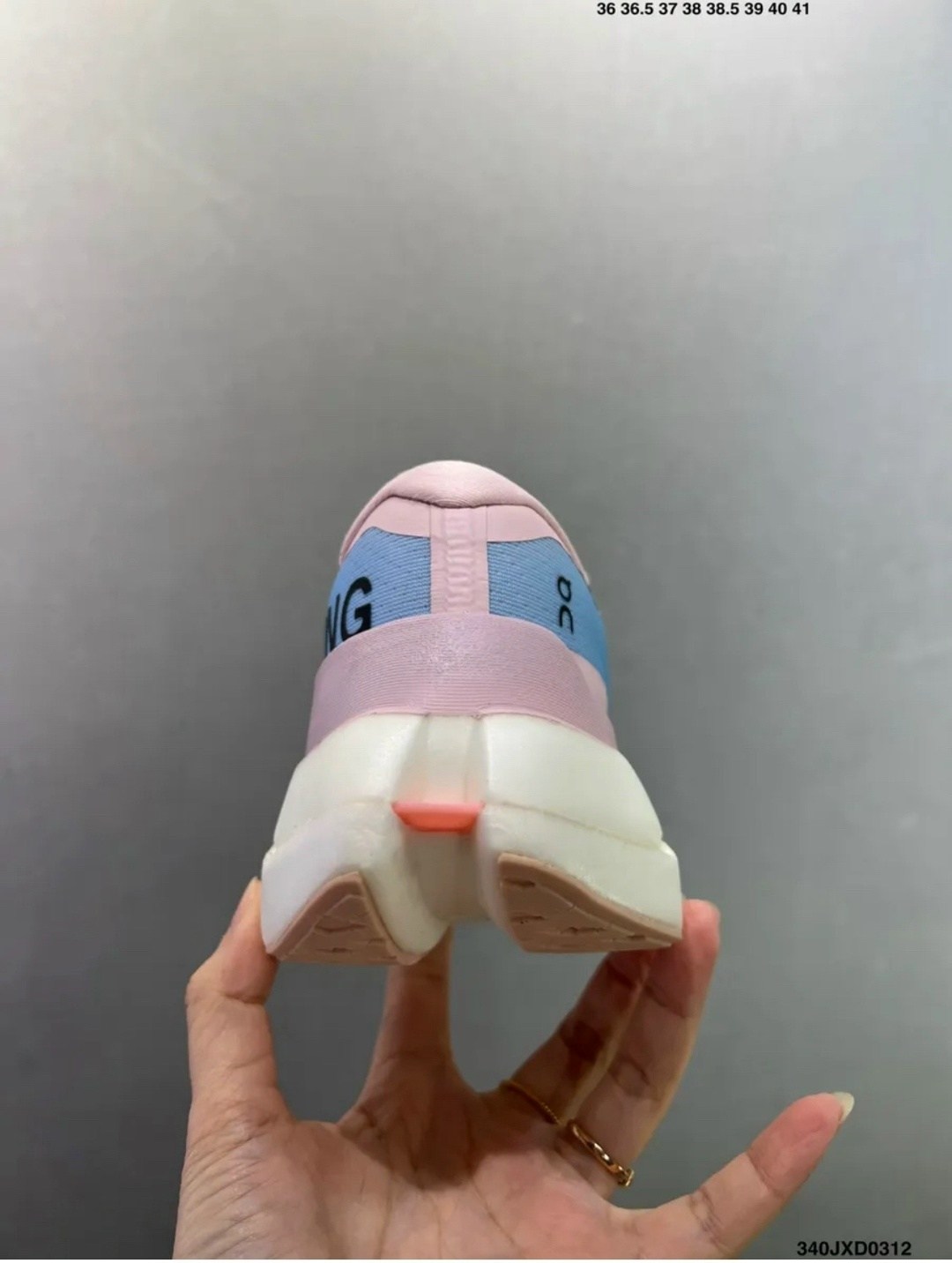 кроссовки беговые женские,женские кроссовки,кроссовки,кроссовки женские для бега,оригинальные кроссовки