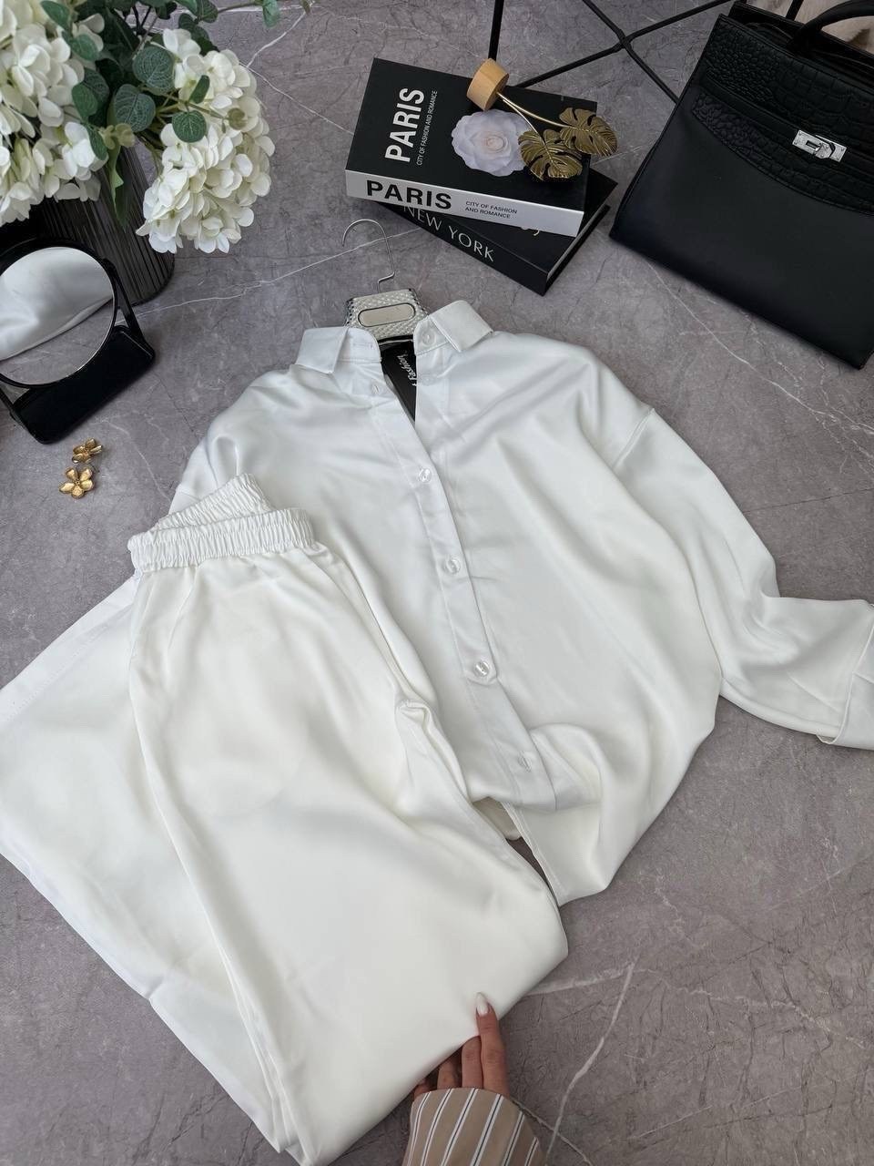 белые костюмы,белый брючный костюм,комплект костюм,шелковый костюм,рубашка женская
