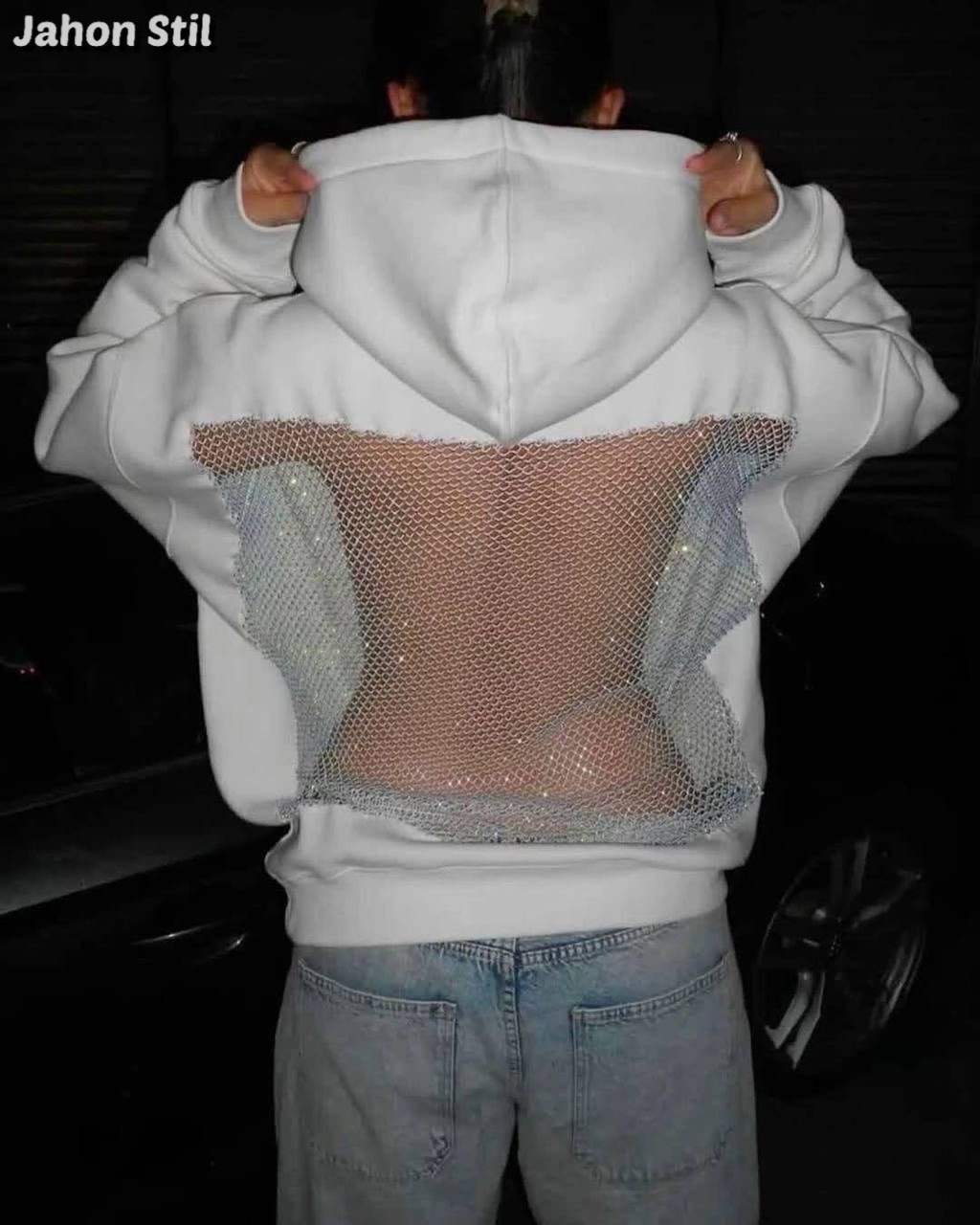 худи с открытой спиной со стразами,кофта со стразами,модная толстовка,толстовки женская,толстовка повседневная