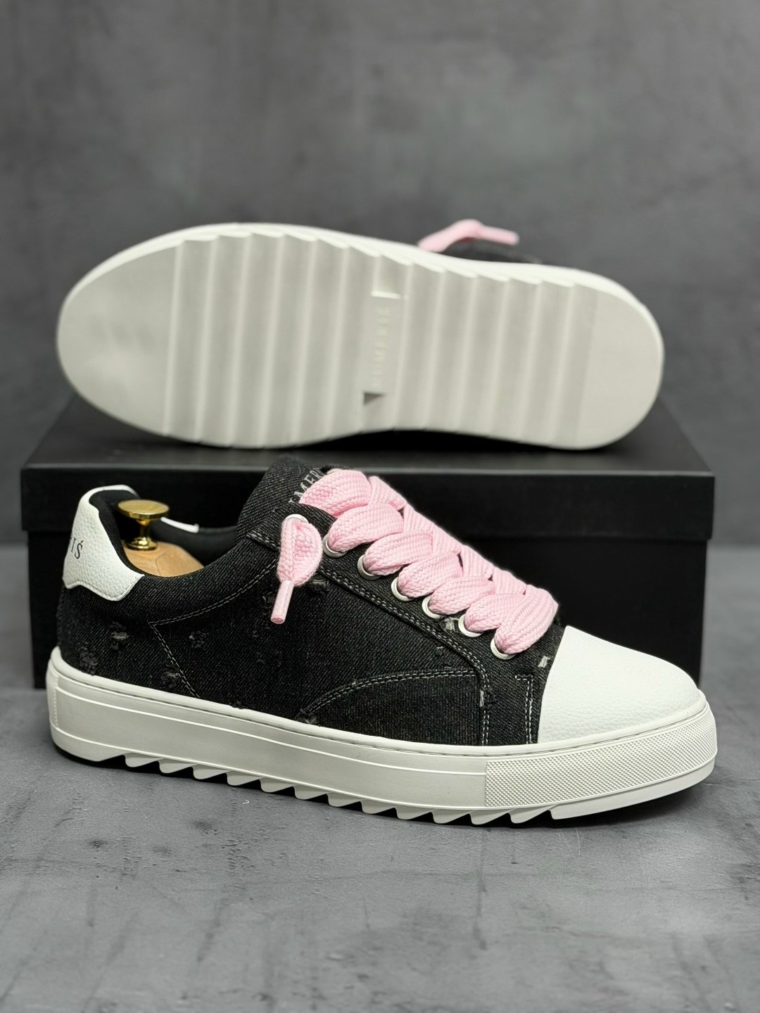 ,женские кроссовки,модные кроссовки,кроссовки молодежные,кроссовки кеды