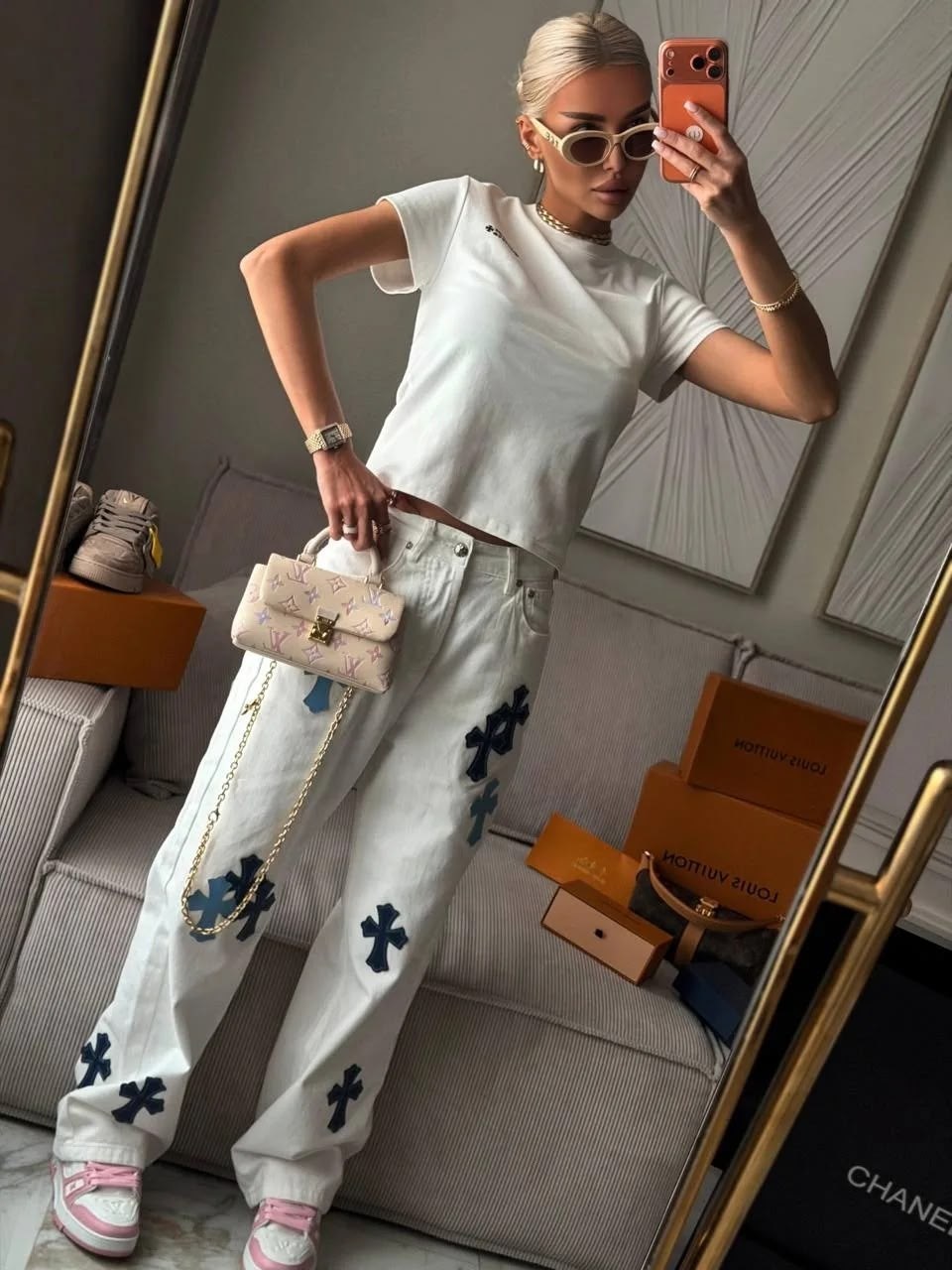 модные брюки,модные джинсы,мода модная,белые джинсы