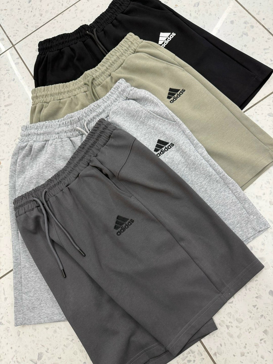 шорты мужские adidas,шорты спортивные adidas мужские,шорты мужские,шорты мужские спортивные,спортивные шорты adidas