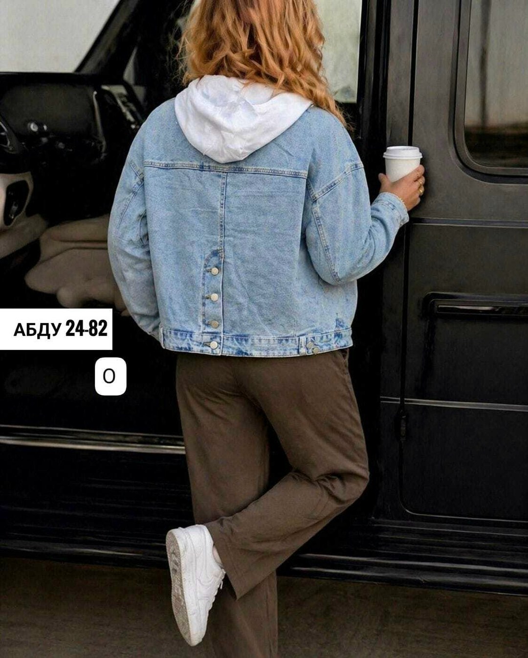 куртка джинсовая женская,джинсовая куртка,женская джинсовая куртка с капюшоном,модные джинсовые куртки 2025 женские,джинсовая куртка с капюшоном