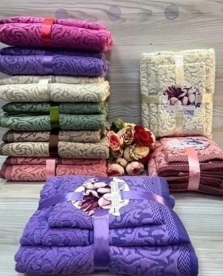 полотенца ,комплект полотенец,комплект из трех полотенец,полотенца оптом,набор полотенец