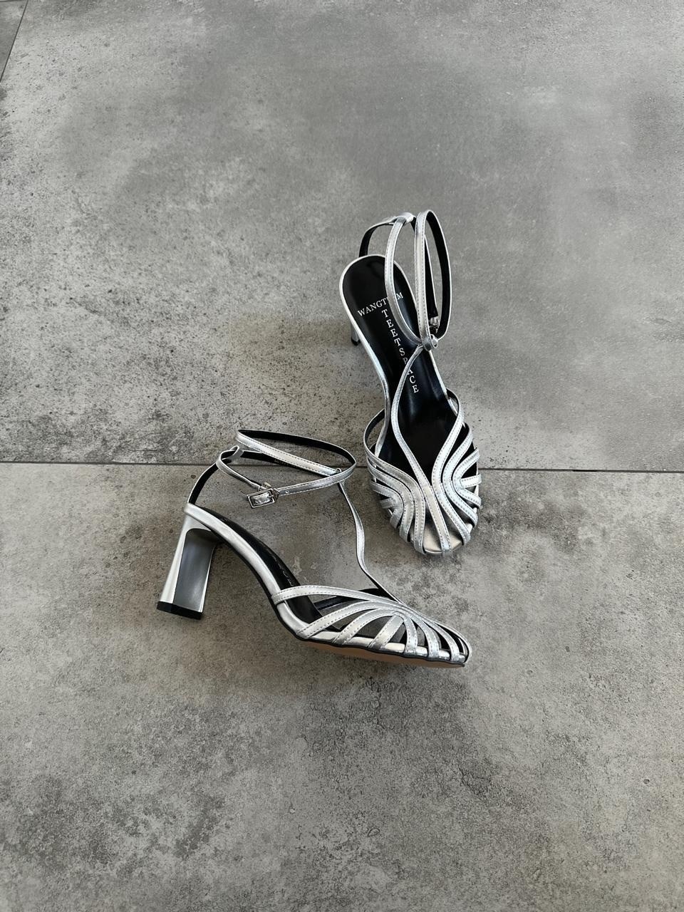 женские босоножки,босоножки сандали,босоножки на каблуках,босоножки с ремешками,босоножки cандалии