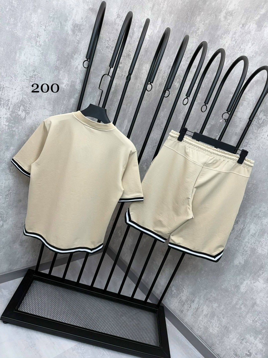 костюм футболка и шорты спортивные,костюм спортивный летний с футболкой и шортами,костюм спортивный мужской,костюм летний спортивный,спортивные костюм