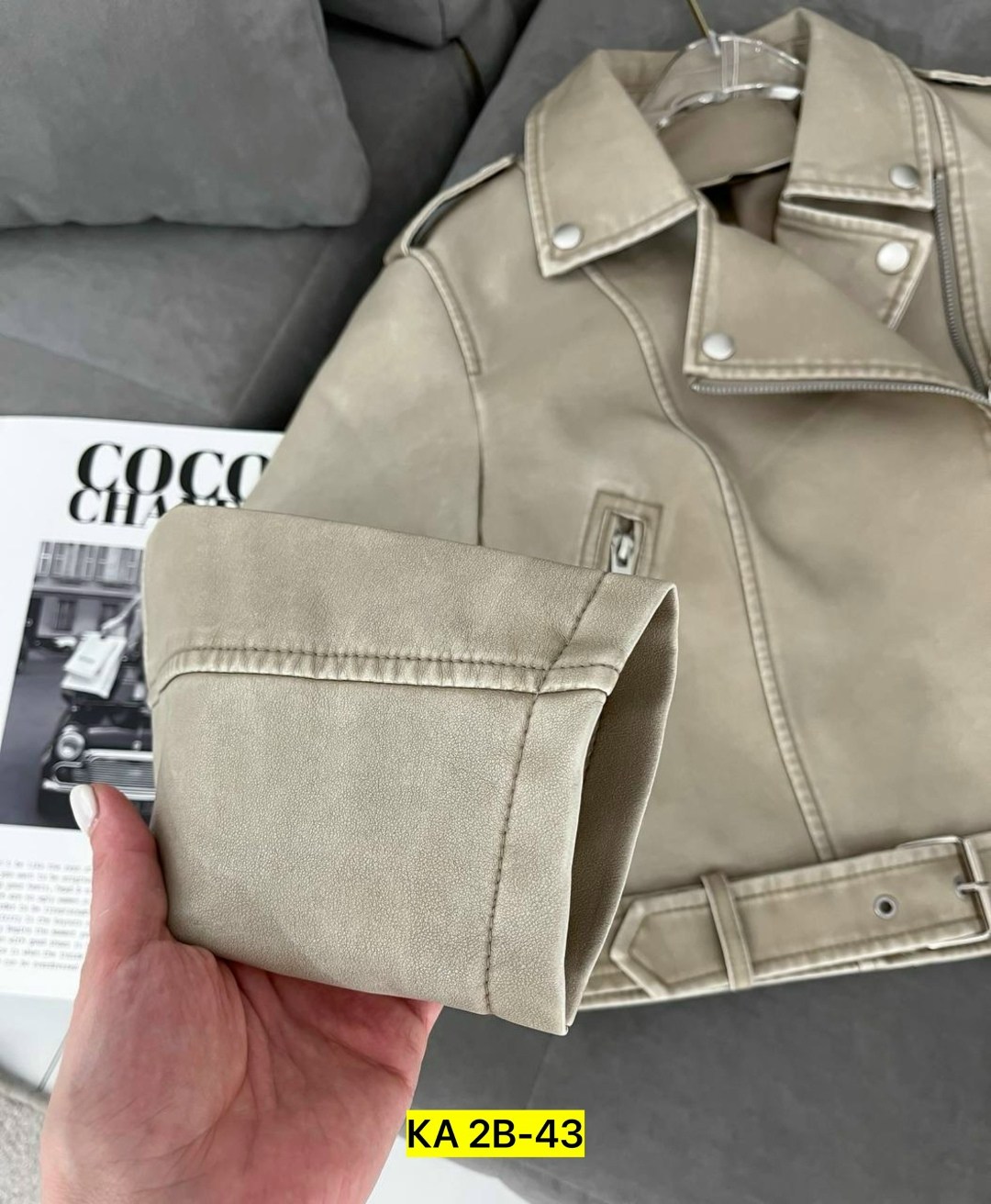 куртка кожаная женская,куртка косуха,кожаная женская куртка-косуха в молочном цвете,куртка кожаная,женская кожаная куртка косуха