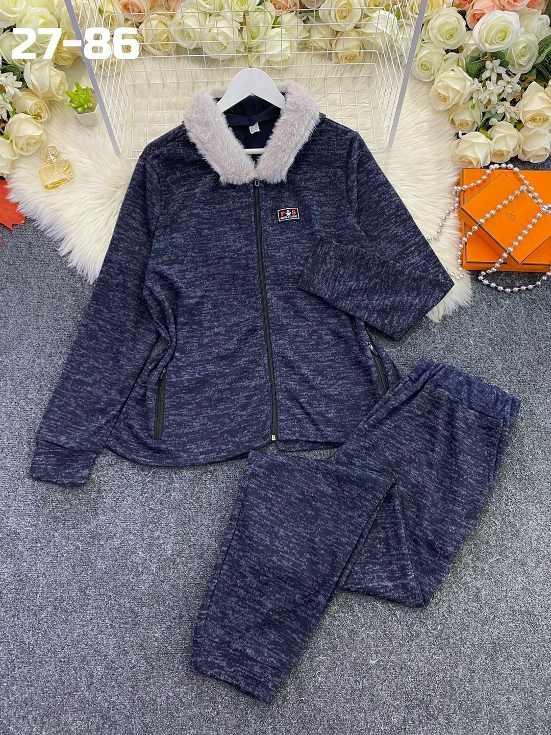 женский костюм на флисе,костюм теплый женский,спортивный костюм с начесом женский,теплый костюм,трикотажные костюмы