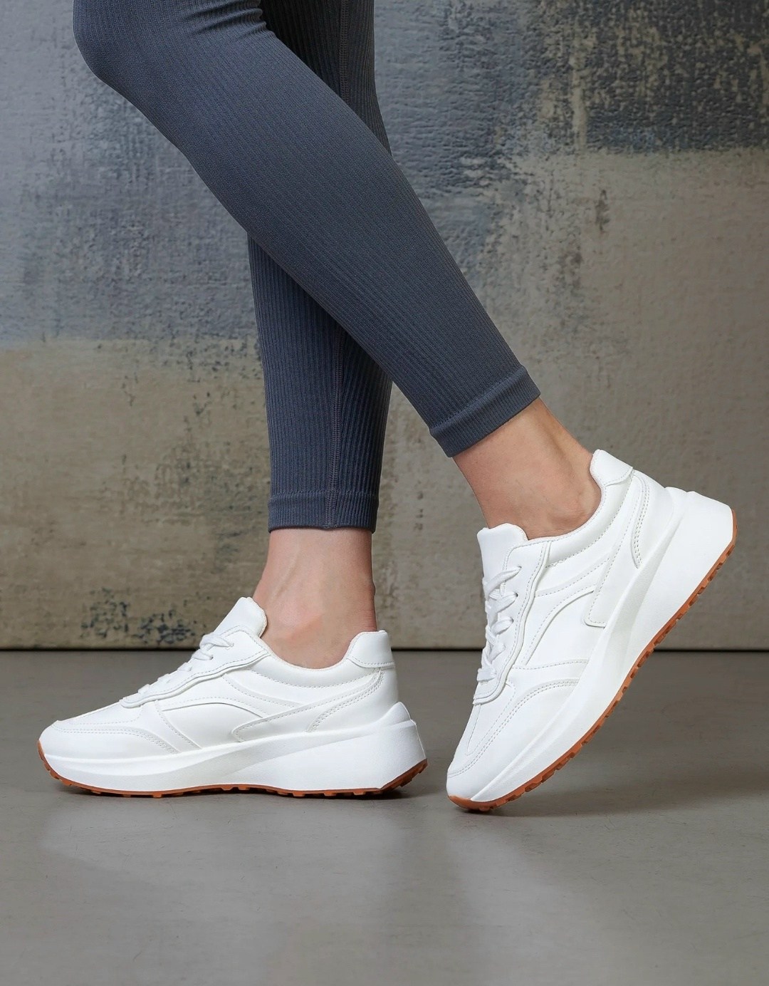 кроссовки женскиe,белые женские кроссовки,,кроссовки белая,женские модные кроссовки