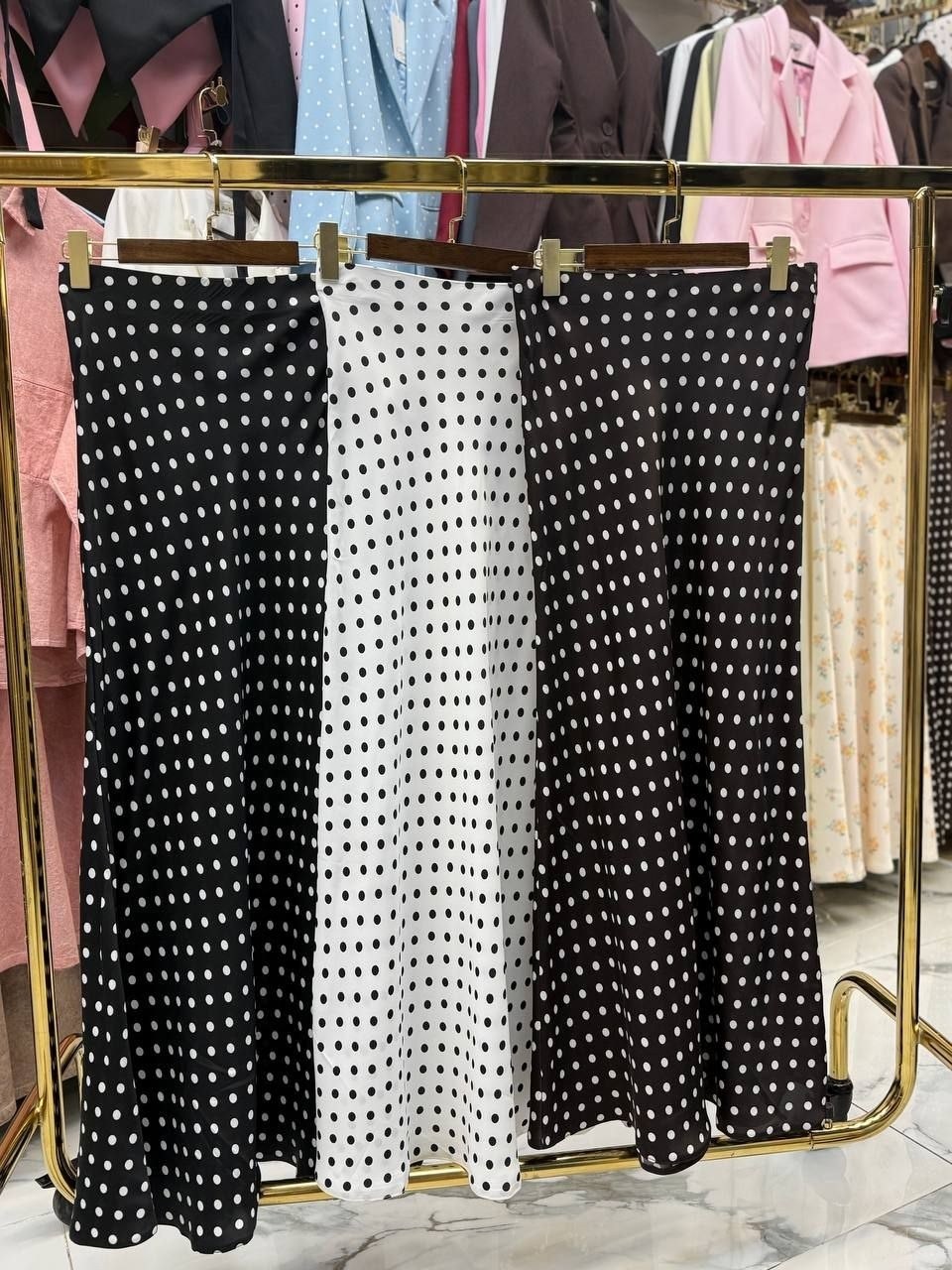 юбка в горошек,юбка атласная макси шелковая со стразами line xz 301836841,юбка горох,юбка,юбка атласная миди daringo 385703151