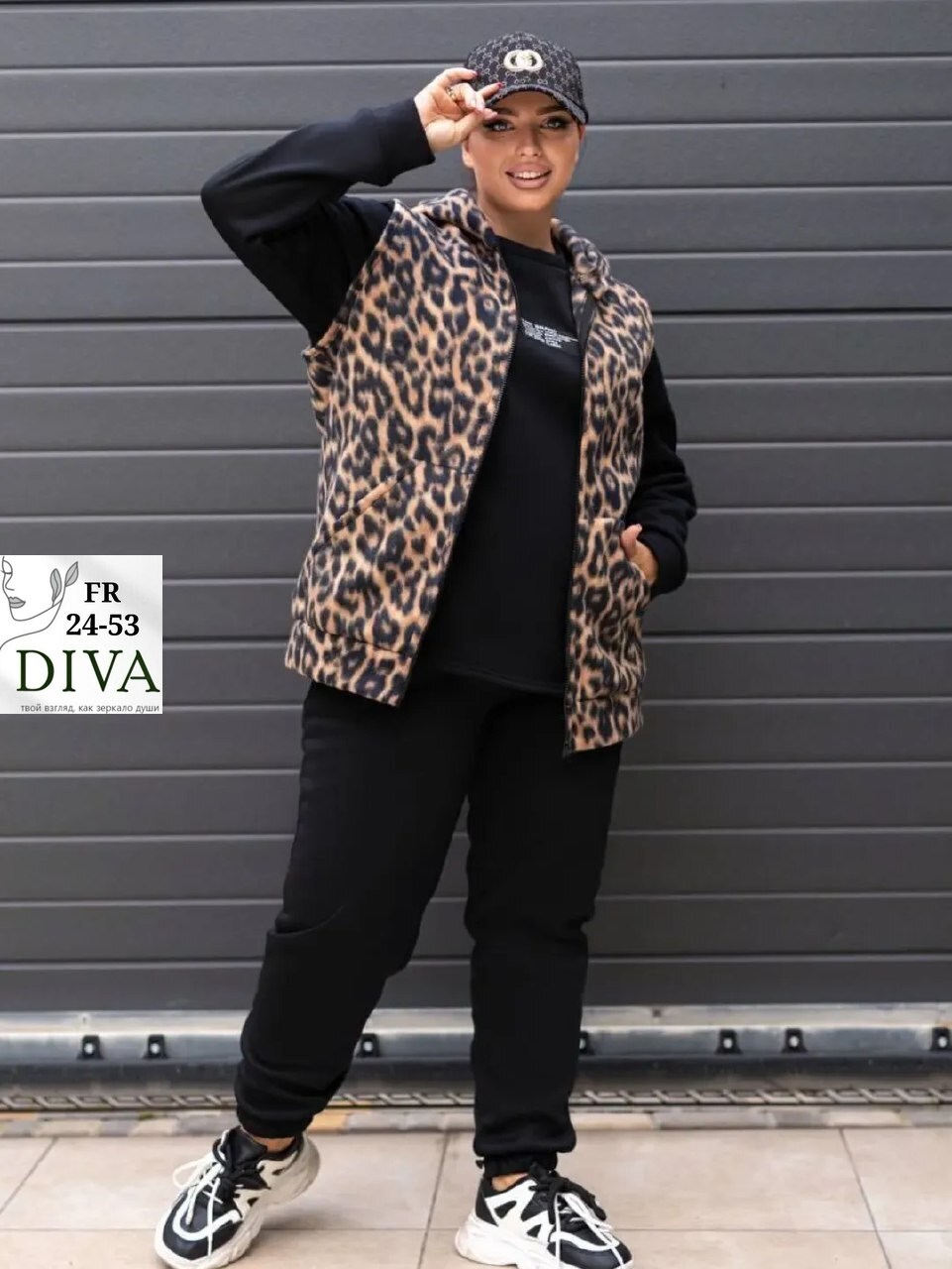 спортивные костюмы женские,женский спортивный костюм больших размеров,женские костюмы больших размеров,стильные спортивные костюмы женские больших размеров,спортивные костюмы