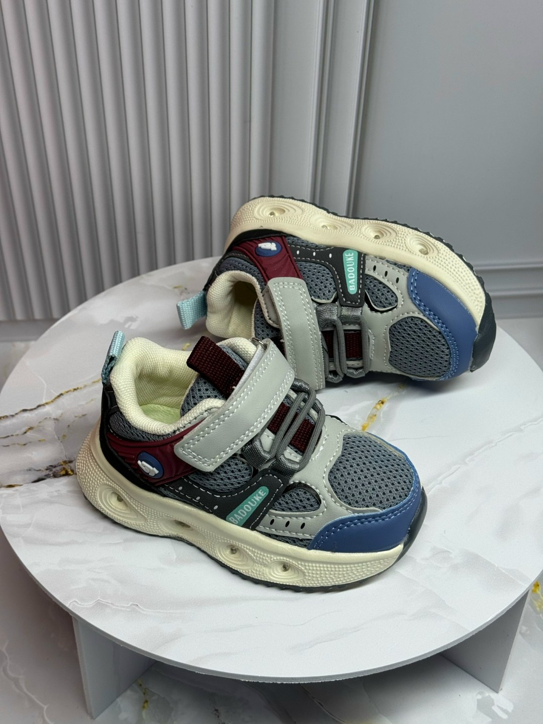 детские кроссовки,кроссовки мальчику,детские кроссовки для мальчика,кроссовки,кроссовка детская