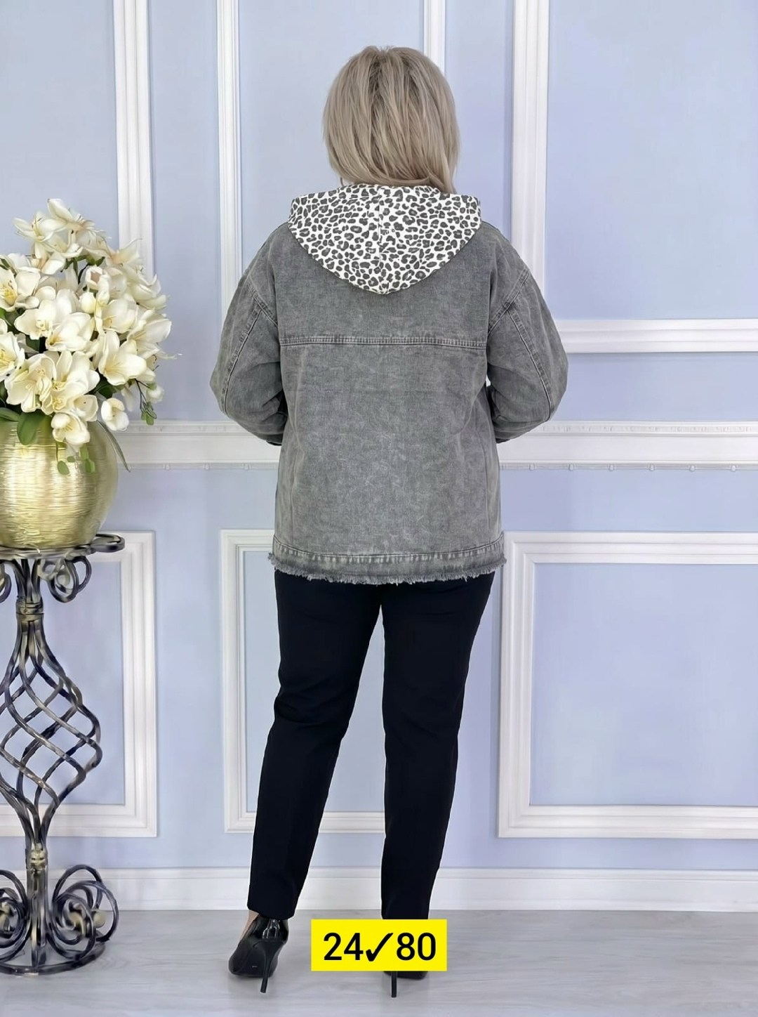 джинсовая куртка,женская джинсовая куртка,женская куртка,куртка,женская джинсовая куртка с капюшоном