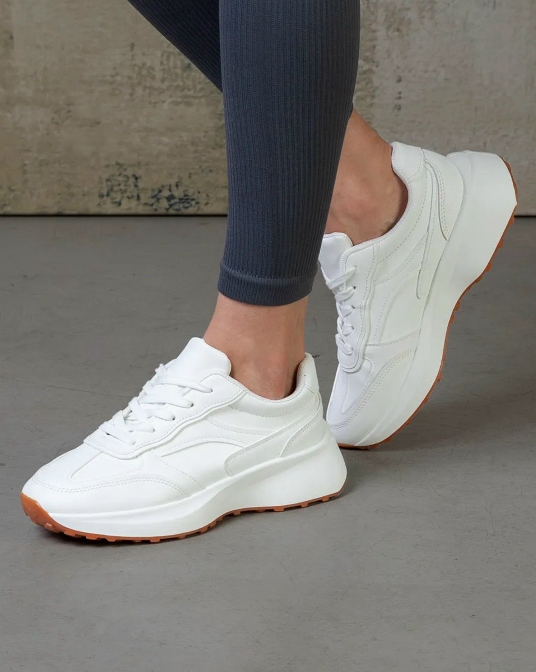 кроссовки женскиe,белые женские кроссовки,,кроссовки белая,женские модные кроссовки