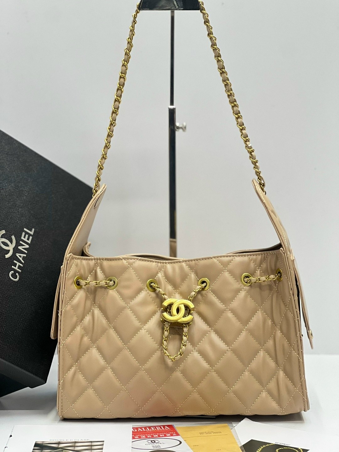 chanel сумка,сумка женская chanel,сумка женская chanel кожаная люкс,шанель сумка,кожаная белая сумка chanel